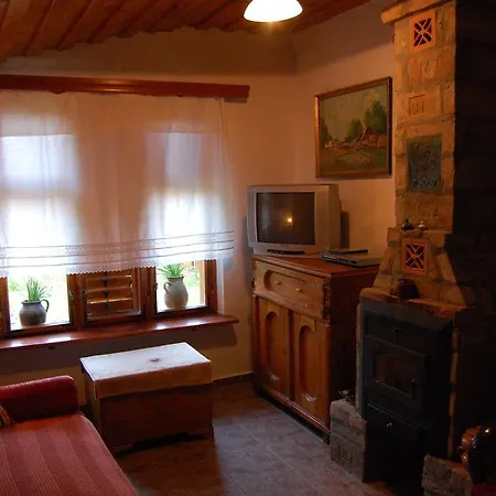 Apartment Tulipanos Vendeghaz *