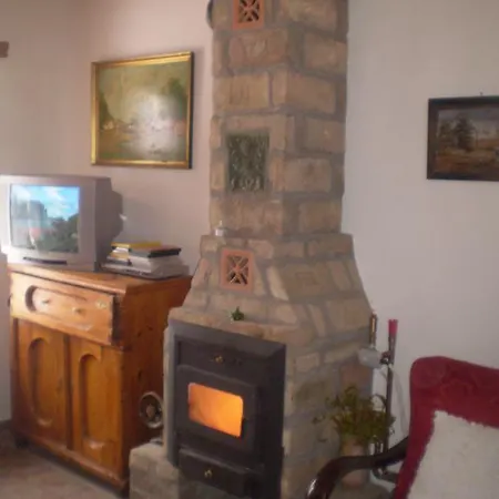 Apartment Tulipanos Vendeghaz Obanya